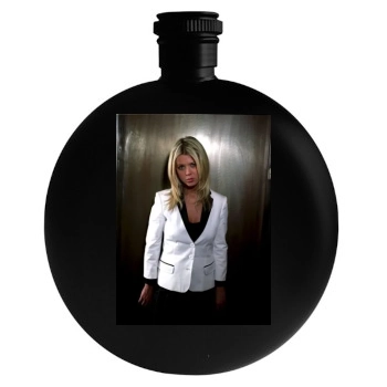 Tara Reid Round Flask