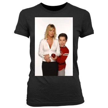 Tara Reid Women's Junior Cut Crewneck T-Shirt