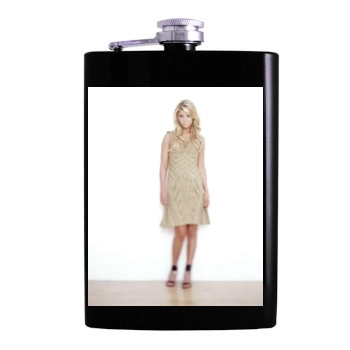 Tara Reid Hip Flask