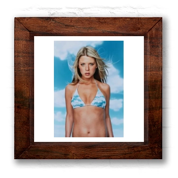 Tara Reid 6x6