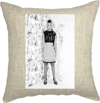 Tara Reid Pillow