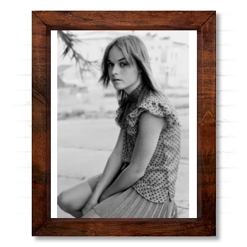 Taryn Manning 14x17