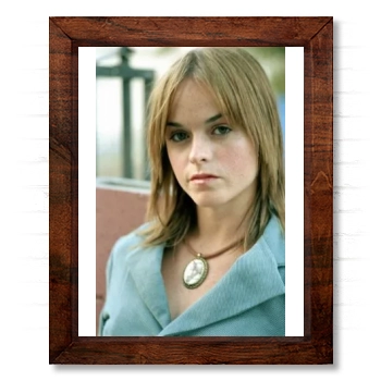 Taryn Manning 14x17