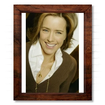 Tea Leoni 14x17