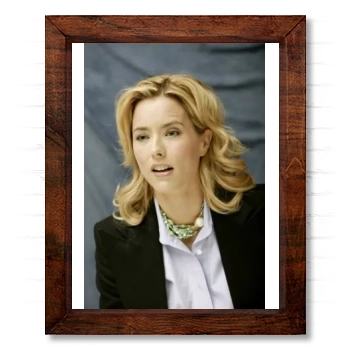 Tea Leoni 14x17