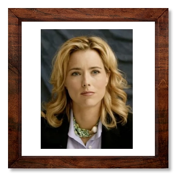 Tea Leoni 12x12