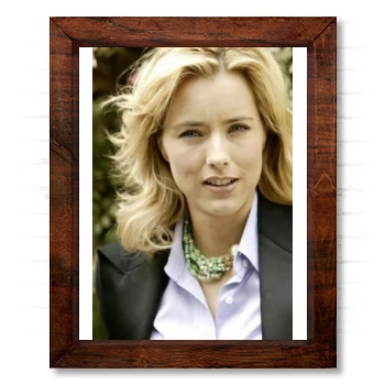 Tea Leoni 14x17