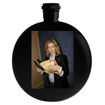 Tea Leoni Round Flask