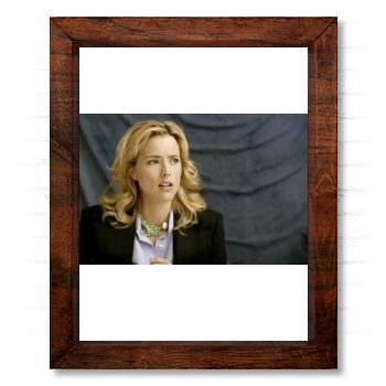 Tea Leoni 14x17