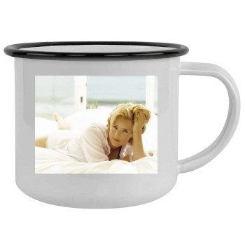 Tea Leoni Camping Mug