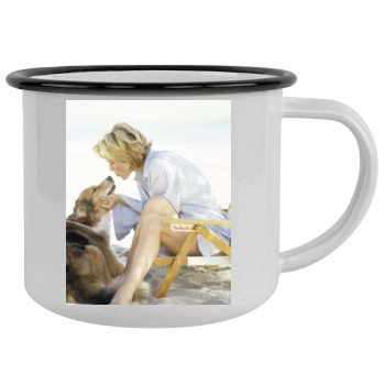 Tea Leoni Camping Mug