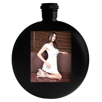 Tera Patrick Round Flask