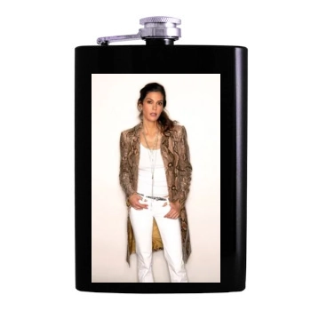 Teri Hatcher Hip Flask