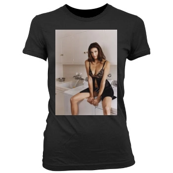 Teri Hatcher Women's Junior Cut Crewneck T-Shirt