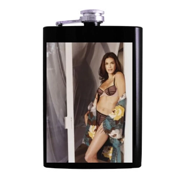 Teri Hatcher Hip Flask