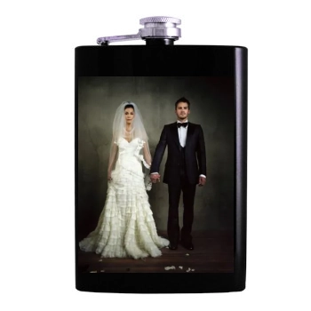 Teri Hatcher Hip Flask