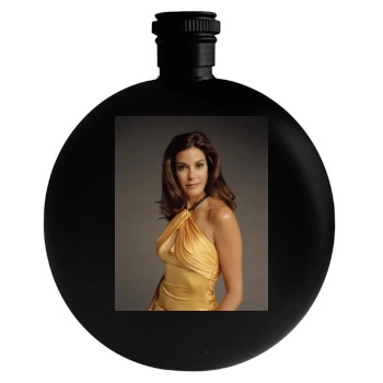 Teri Hatcher Round Flask