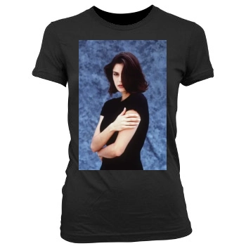 Teri Hatcher Women's Junior Cut Crewneck T-Shirt