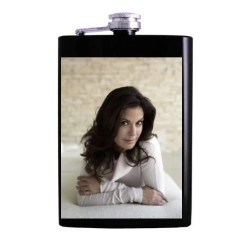 Teri Hatcher Hip Flask