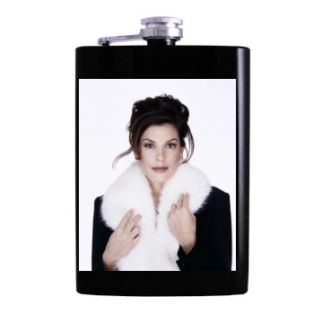 Teri Hatcher Hip Flask