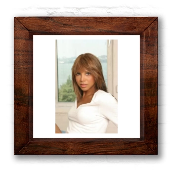 Toni Braxton 6x6