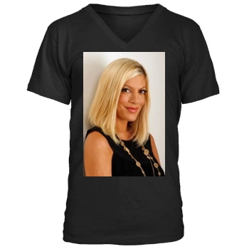 Tori Spelling Men's V-Neck T-Shirt