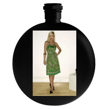 Tori Spelling Round Flask