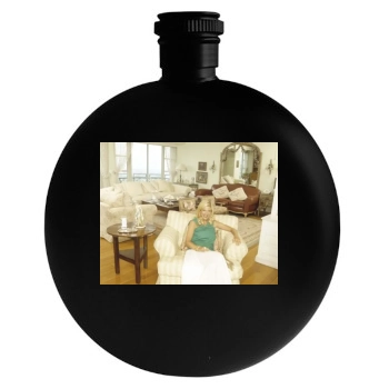 Tori Spelling Round Flask