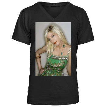 Tori Spelling Men's V-Neck T-Shirt