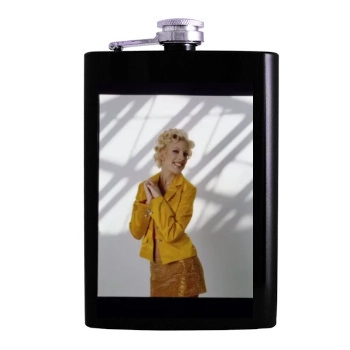 Tori Spelling Hip Flask