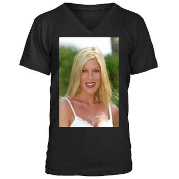 Tori Spelling Men's V-Neck T-Shirt