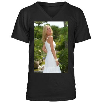 Tori Spelling Men's V-Neck T-Shirt