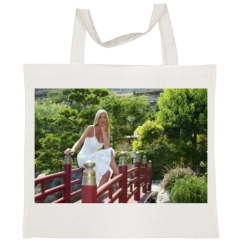 Tori Spelling Tote