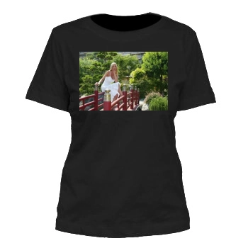 Tori Spelling Women's Cut T-Shirt