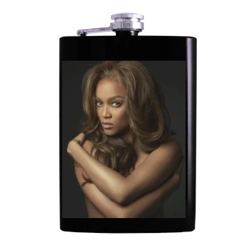 Tyra Banks Hip Flask