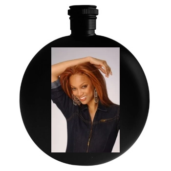 Tyra Banks Round Flask