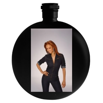 Tyra Banks Round Flask