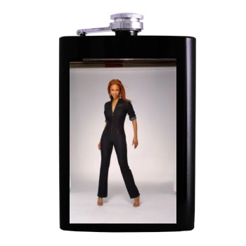 Tyra Banks Hip Flask