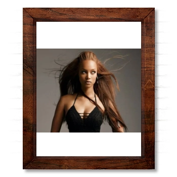 Tyra Banks 14x17