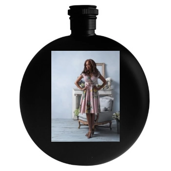 Tyra Banks Round Flask