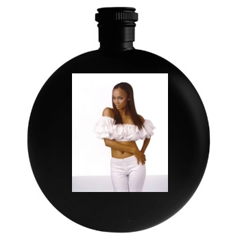 Tyra Banks Round Flask