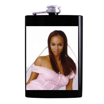 Tyra Banks Hip Flask