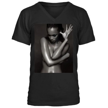 Tyra Banks Men's V-Neck T-Shirt