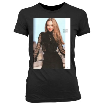 Amanda Seyfried Women's Junior Cut Crewneck T-Shirt