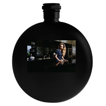 Amanda Seyfried Round Flask