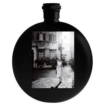 Amanda Seyfried Round Flask