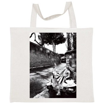 Amanda Seyfried Tote