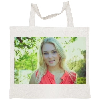 AnnaSophia Robb Tote