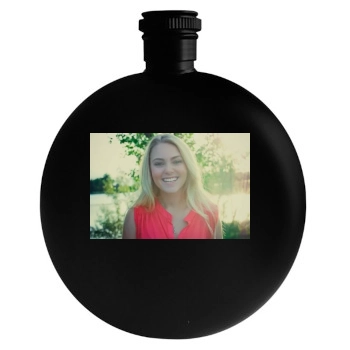 AnnaSophia Robb Round Flask