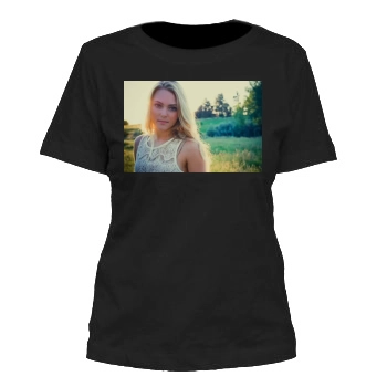 AnnaSophia Robb Women's Cut T-Shirt